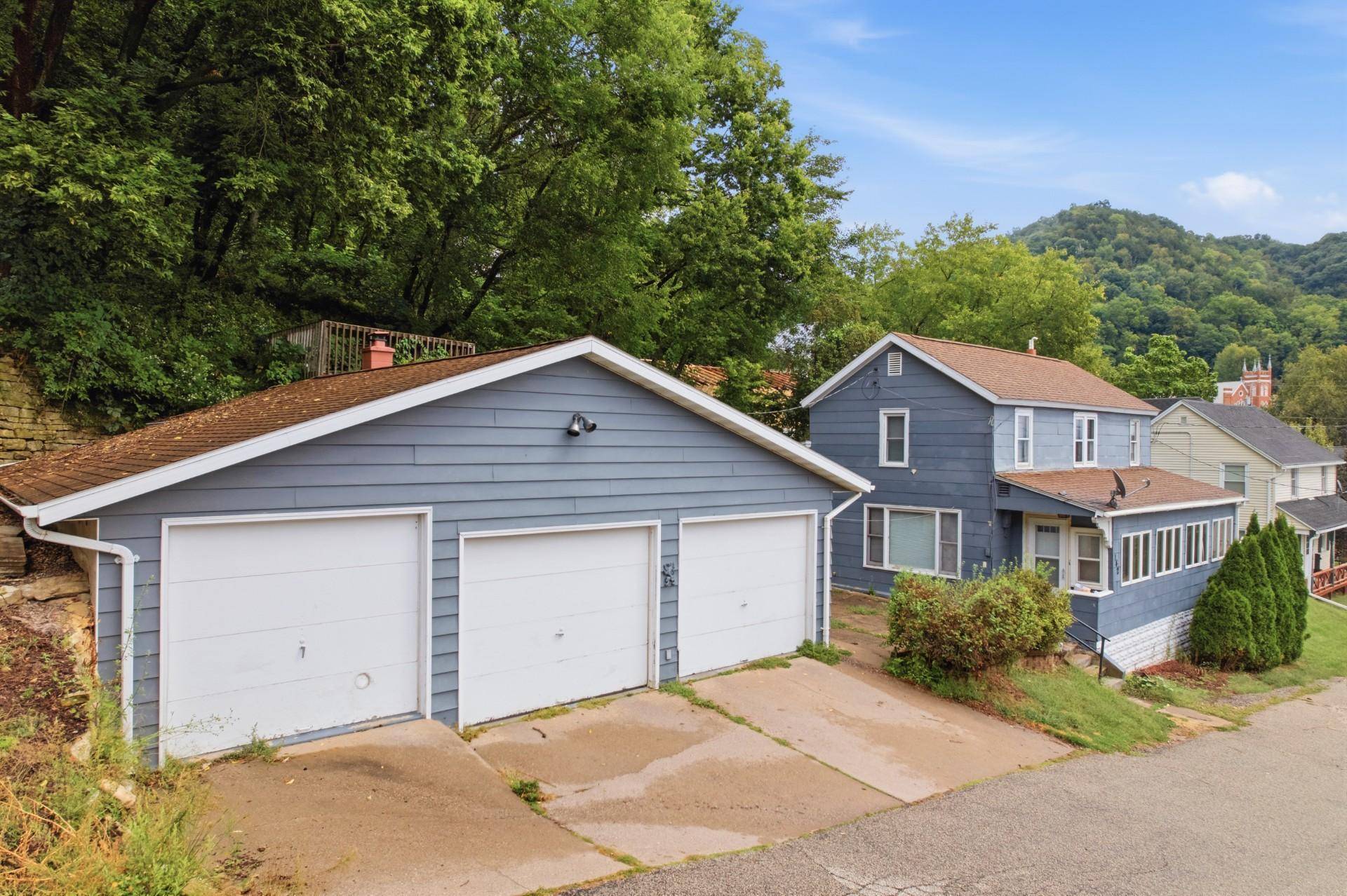142 Washington ST, Fountain City, WI 54629