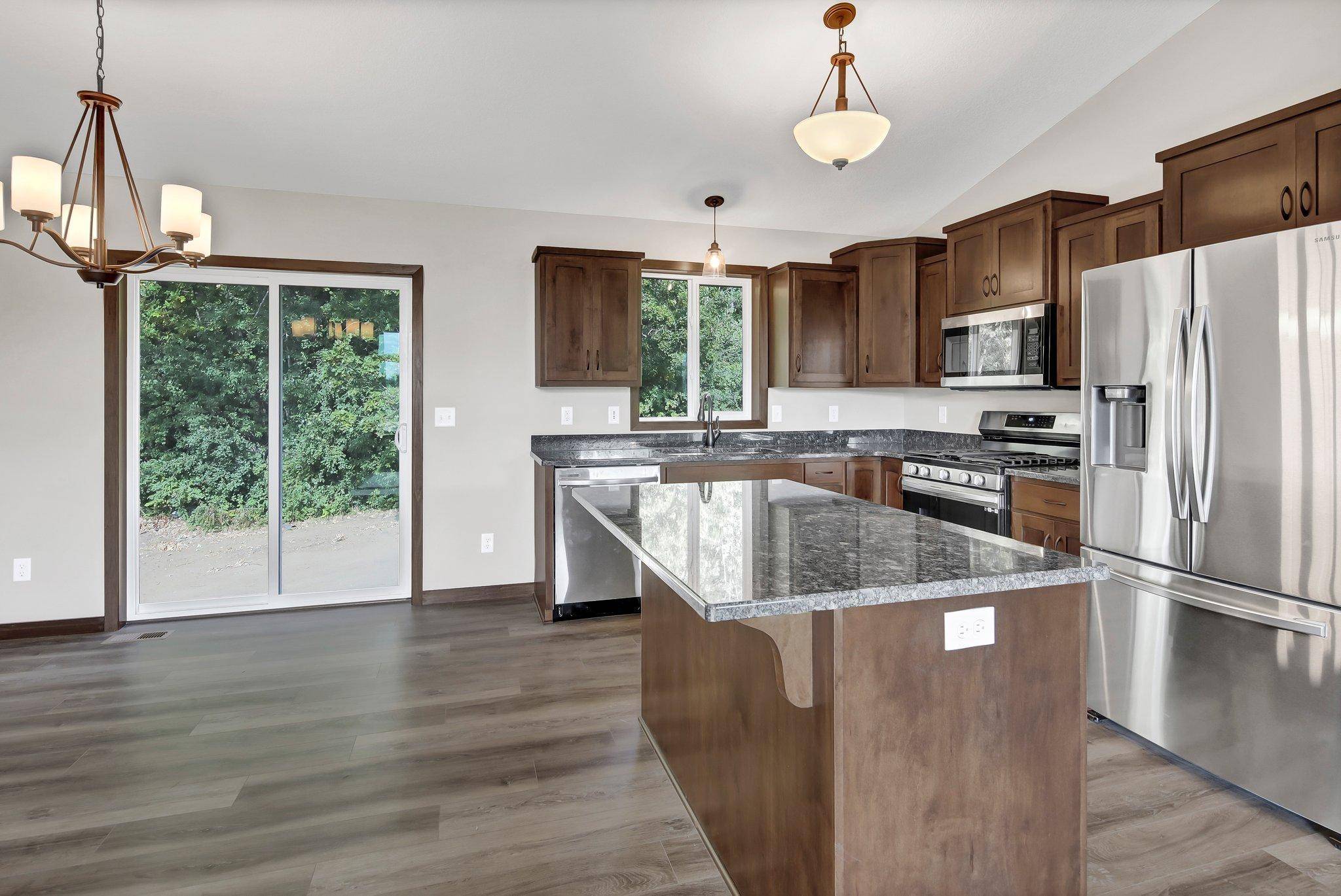 1143 29th ST NE, Sauk Rapids, MN 56379