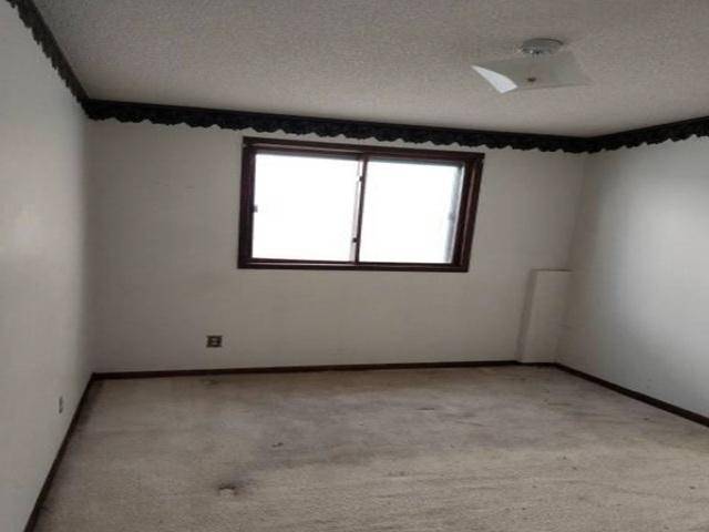 3584 Brookdale DR N, Brooklyn Park, MN 55443