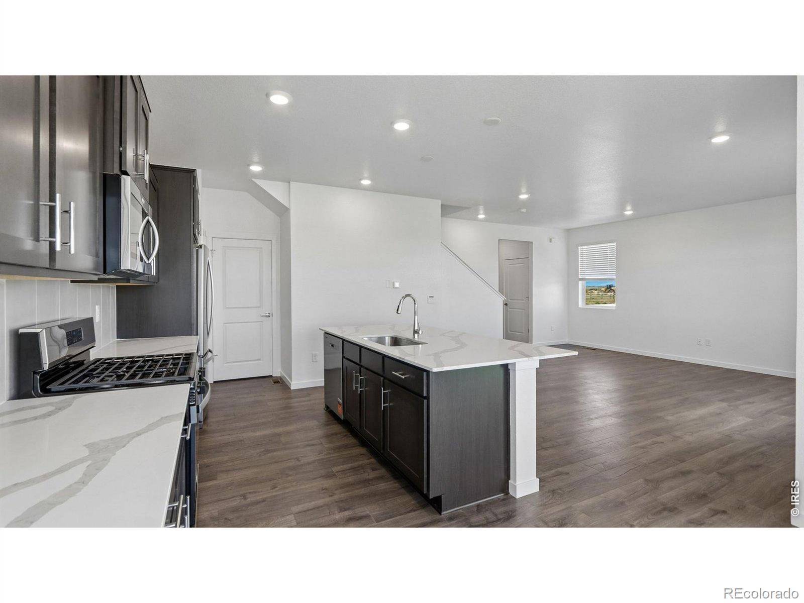 1923 Sorghum WAY, Johnstown, CO 80534