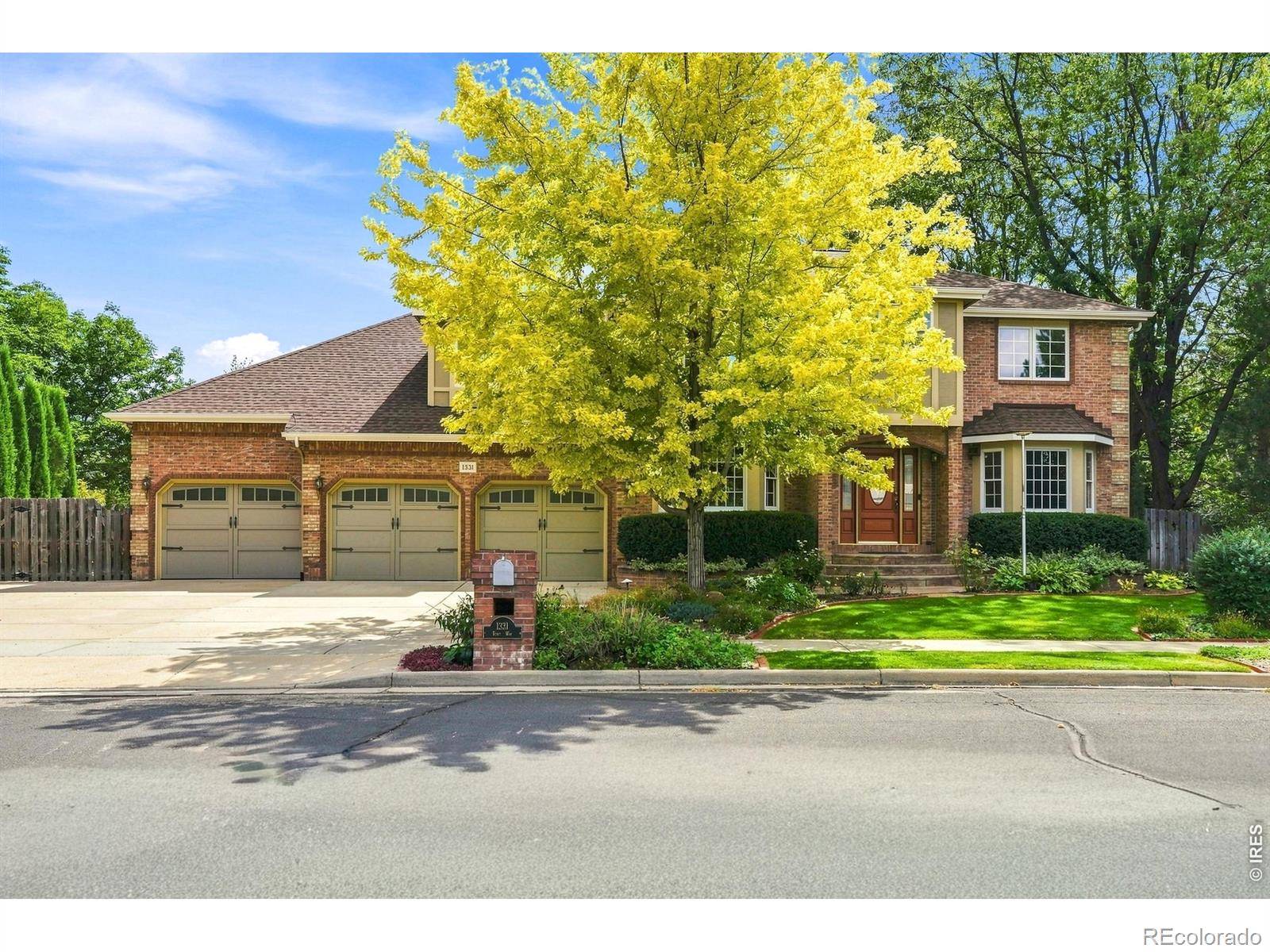 1331 Ruby WAY, Longmont, CO 80504