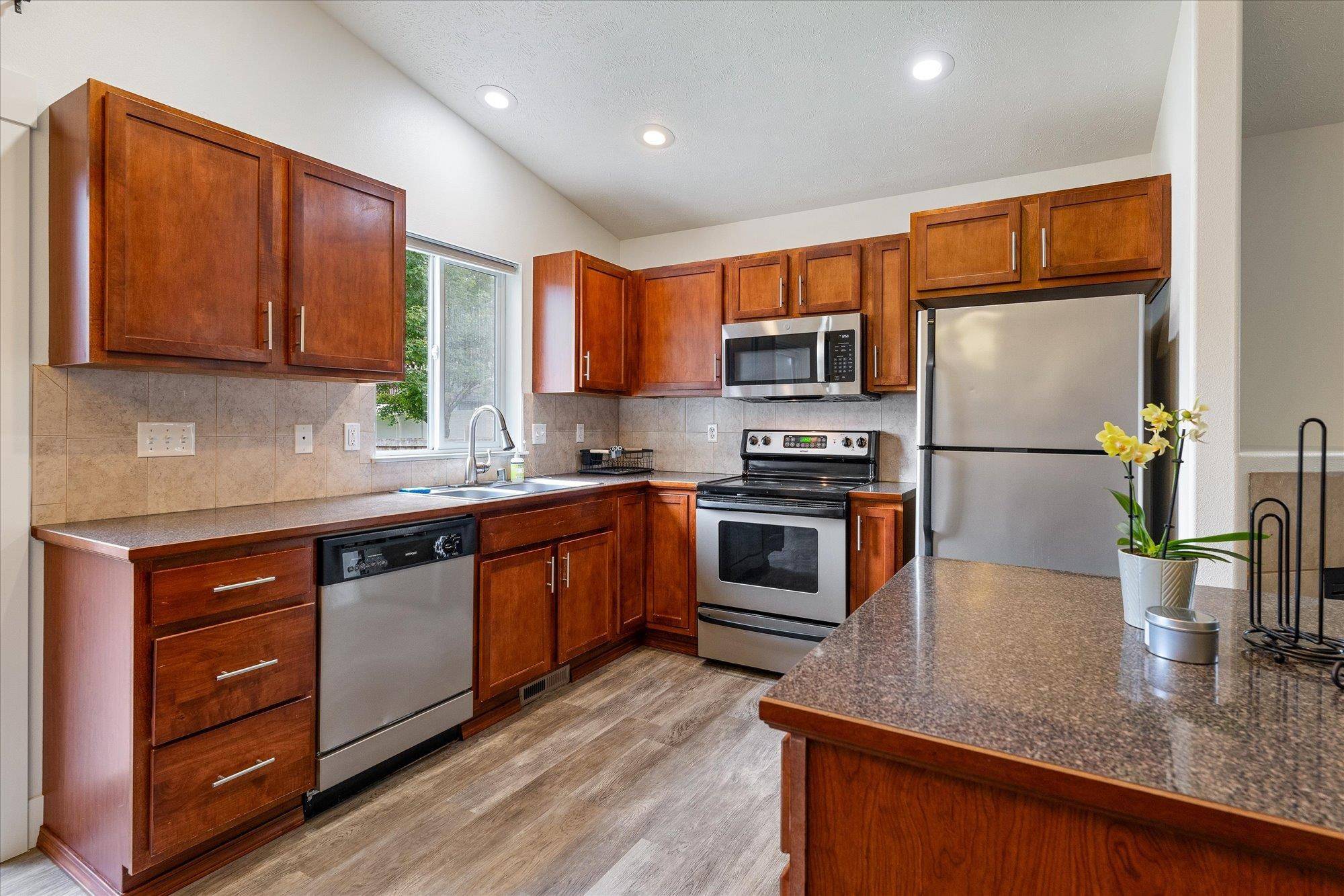 4624 E 14th Ave, Spokane Valley, WA 99212