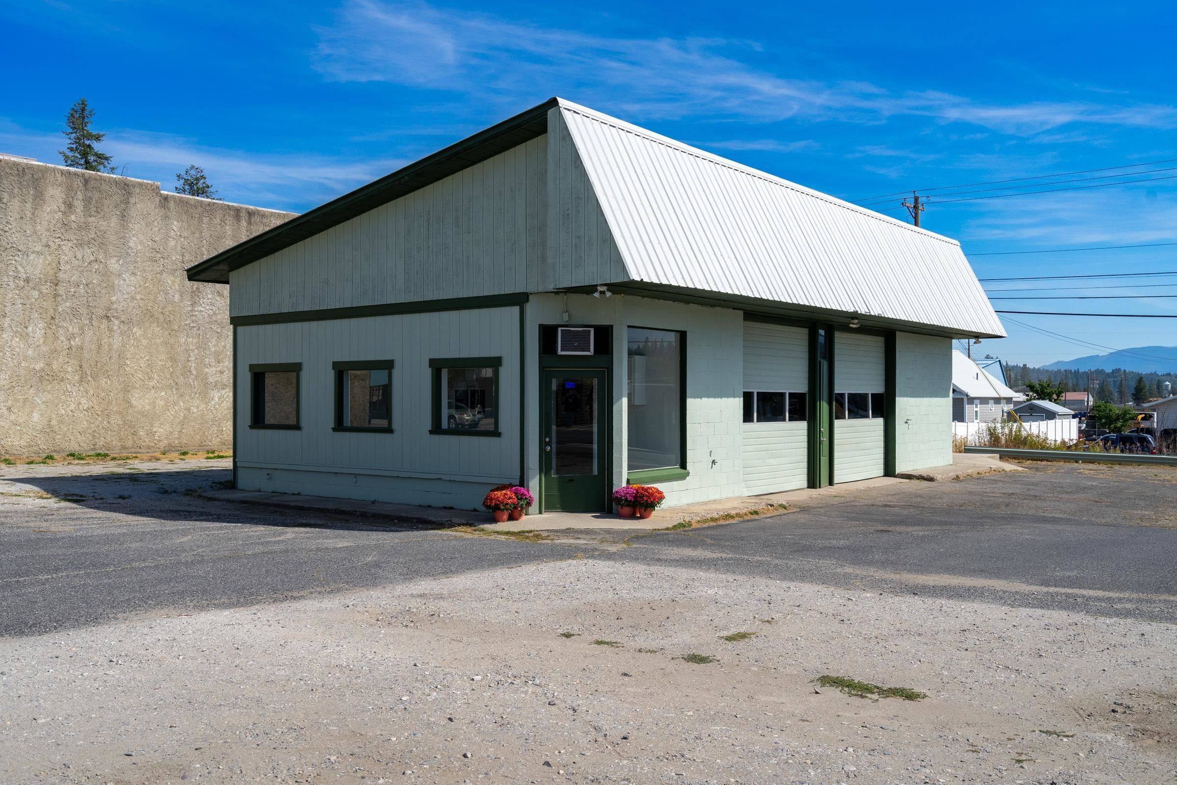 128 S Washington Ave, Newport, WA 99156