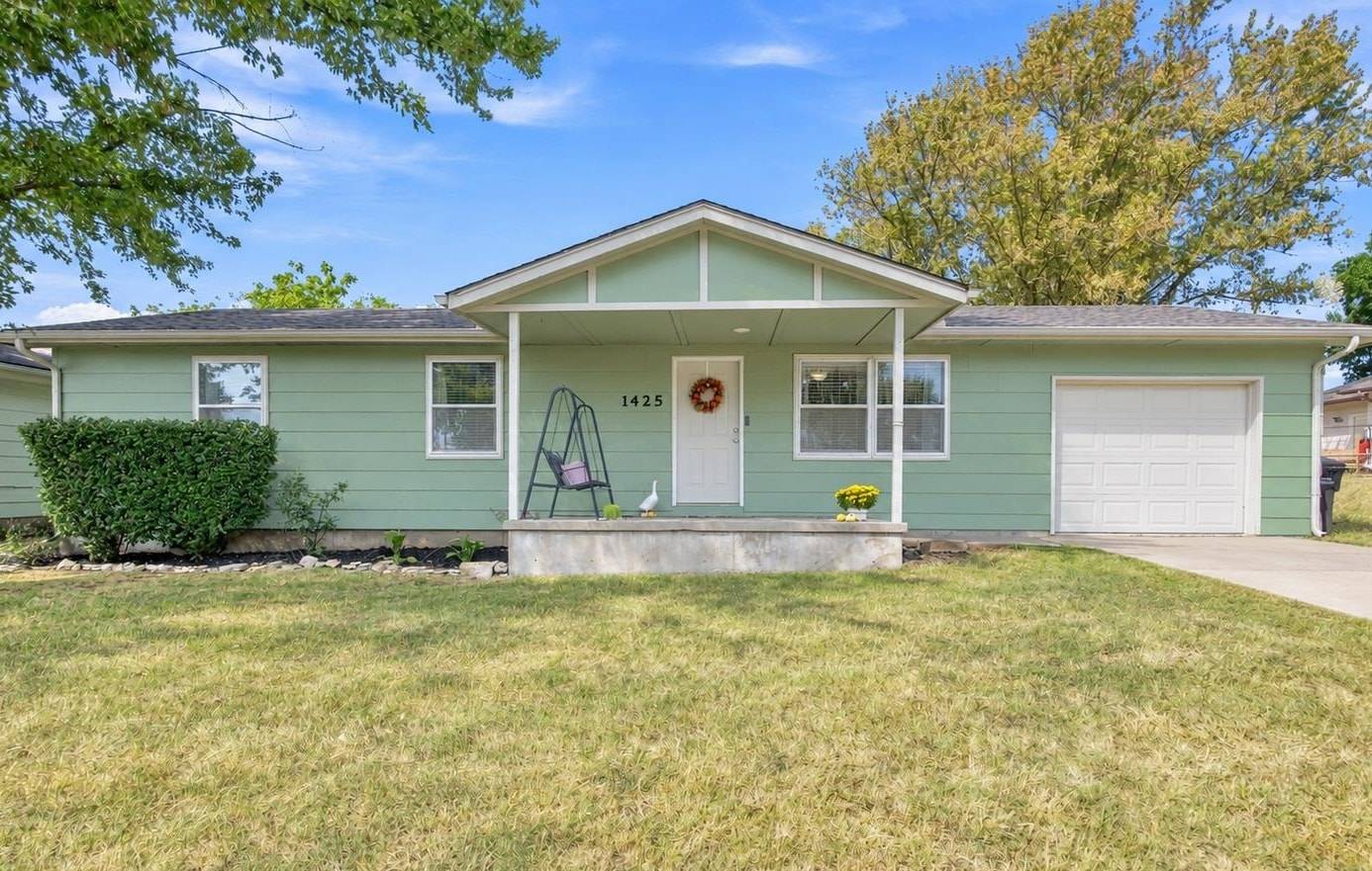 1425 Spencer St, Augusta, KS 67010
