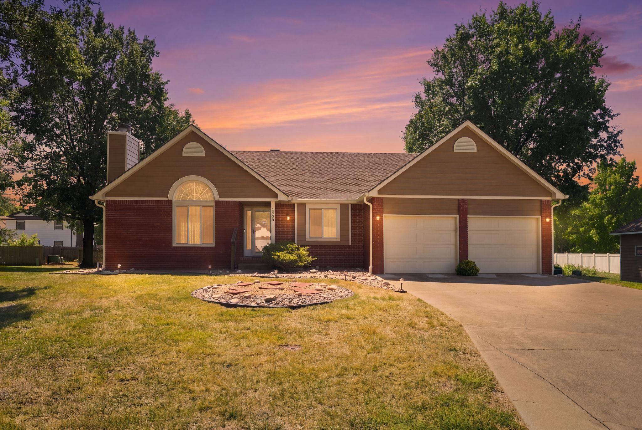 1304 N Jay Ct., Derby, KS 67037-2833