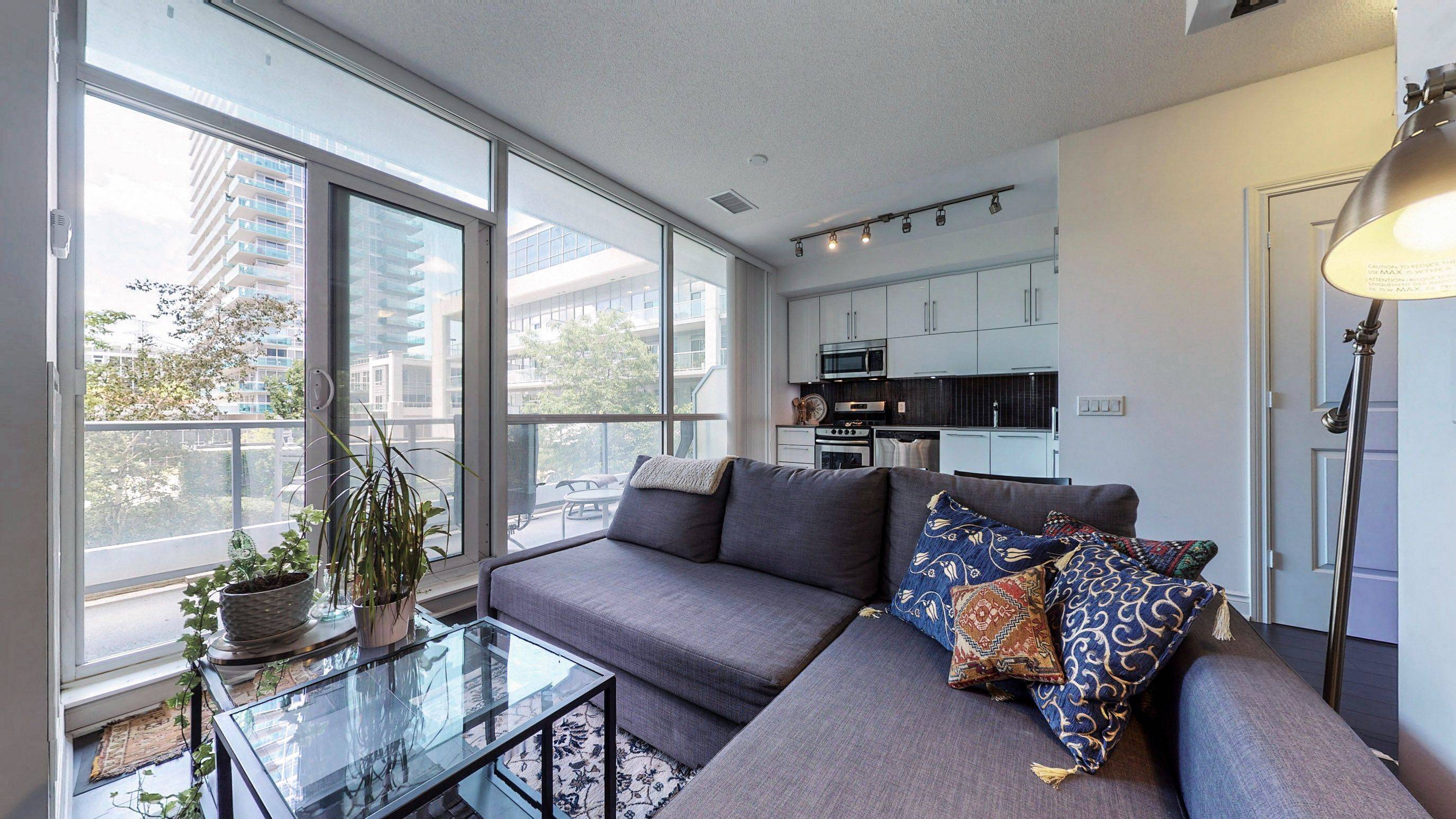 80 Marine Parade DR #203, Toronto W06, ON M8V 0A3