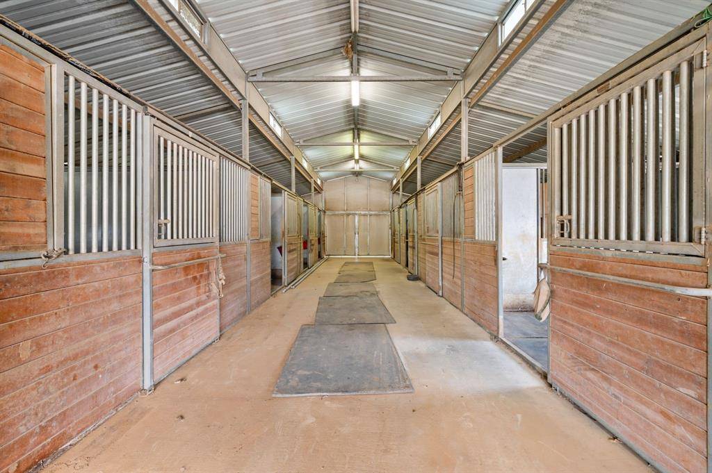 7260 Hudson Cemetery Road, Mansfield, TX 76063