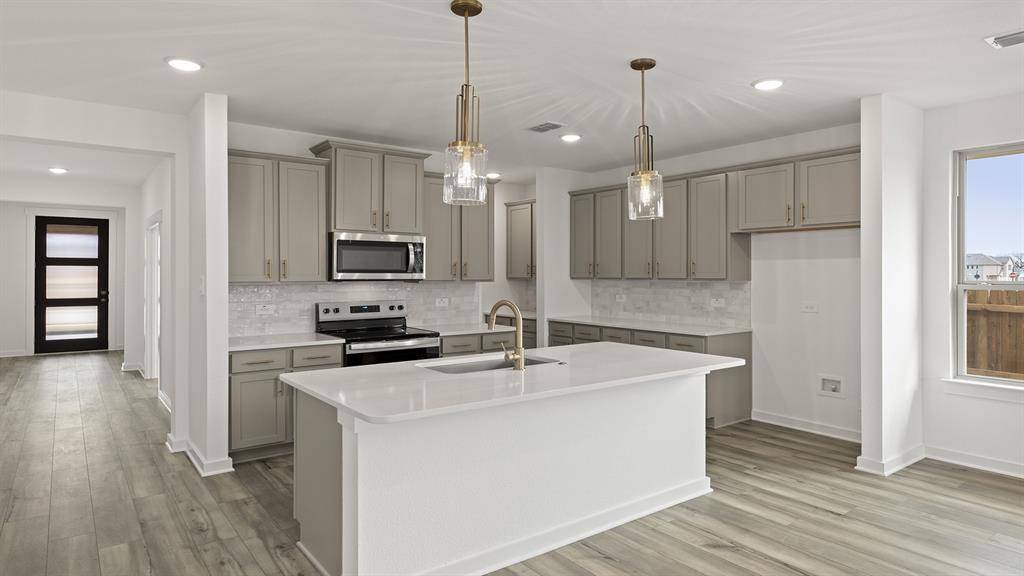 2233 Sheppards Lane, Waxahachie, TX 75167