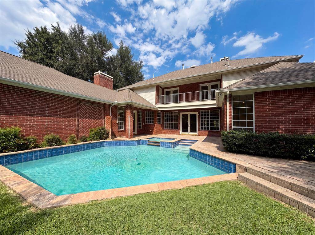 2533 Vista Creek Court, Garland, TX 75044