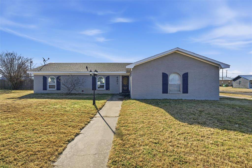 4301 Gram Lane, Bellmead, TX 76705