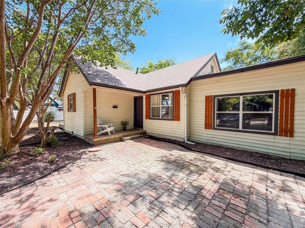 212 Penn Street, Waxahachie, TX 75165