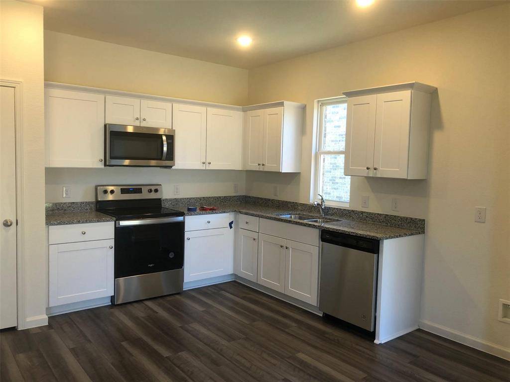 808 Juniper Street, Anna, TX 75409