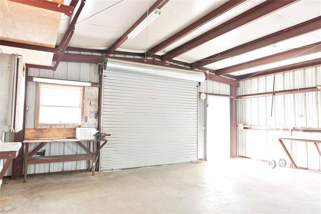 575 Ferndale Lane, Fairfield, TX 75840