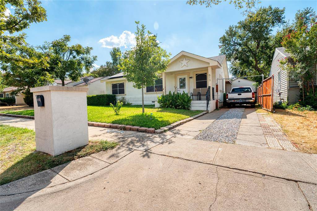 813 Iowa Street, Irving, TX 75060
