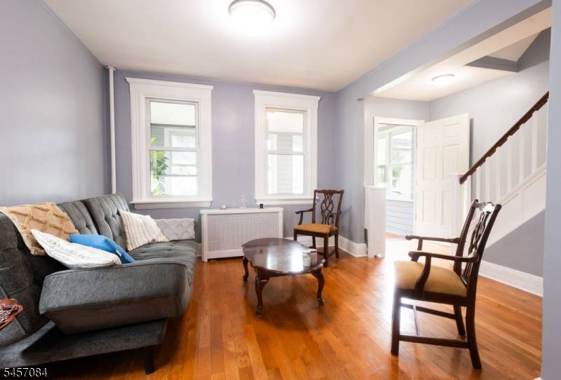 24 Maolis Ave, Bloomfield Twp., NJ 07003