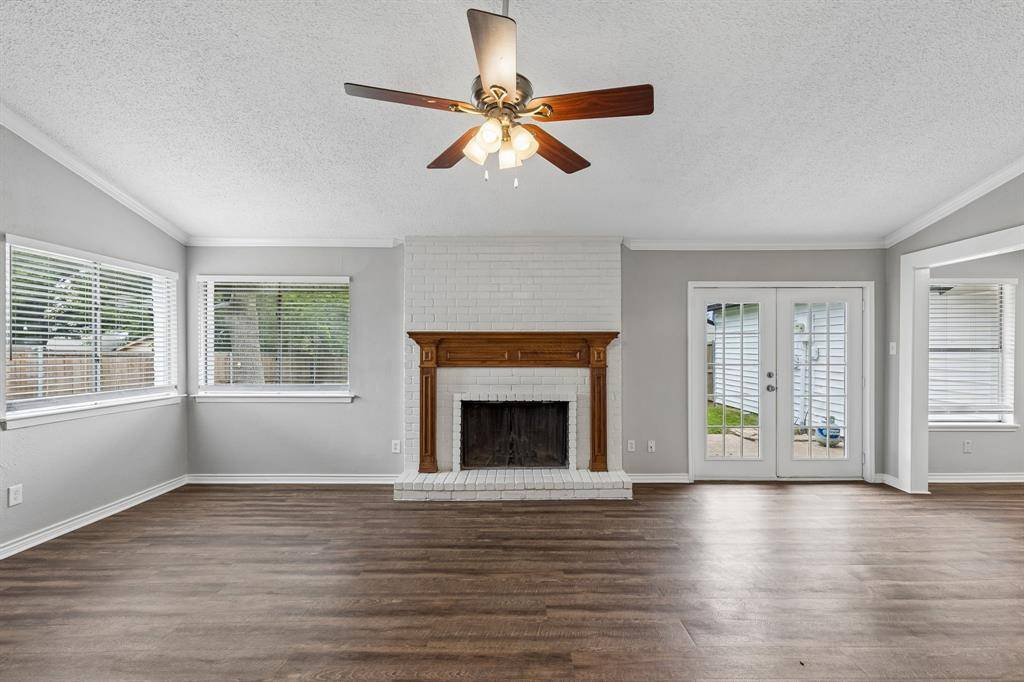 2123 Sheraton Drive, Carrollton, TX 75007