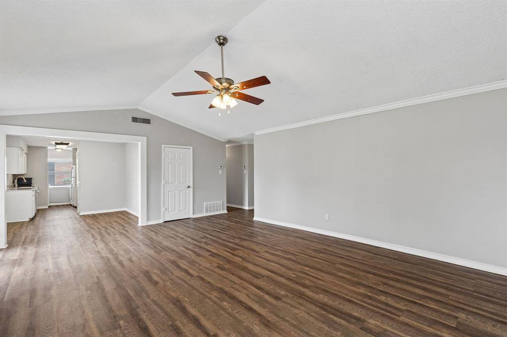 2123 Sheraton Drive, Carrollton, TX 75007
