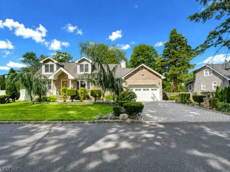 180 Mill Ln, Mountainside Boro, NJ 07092