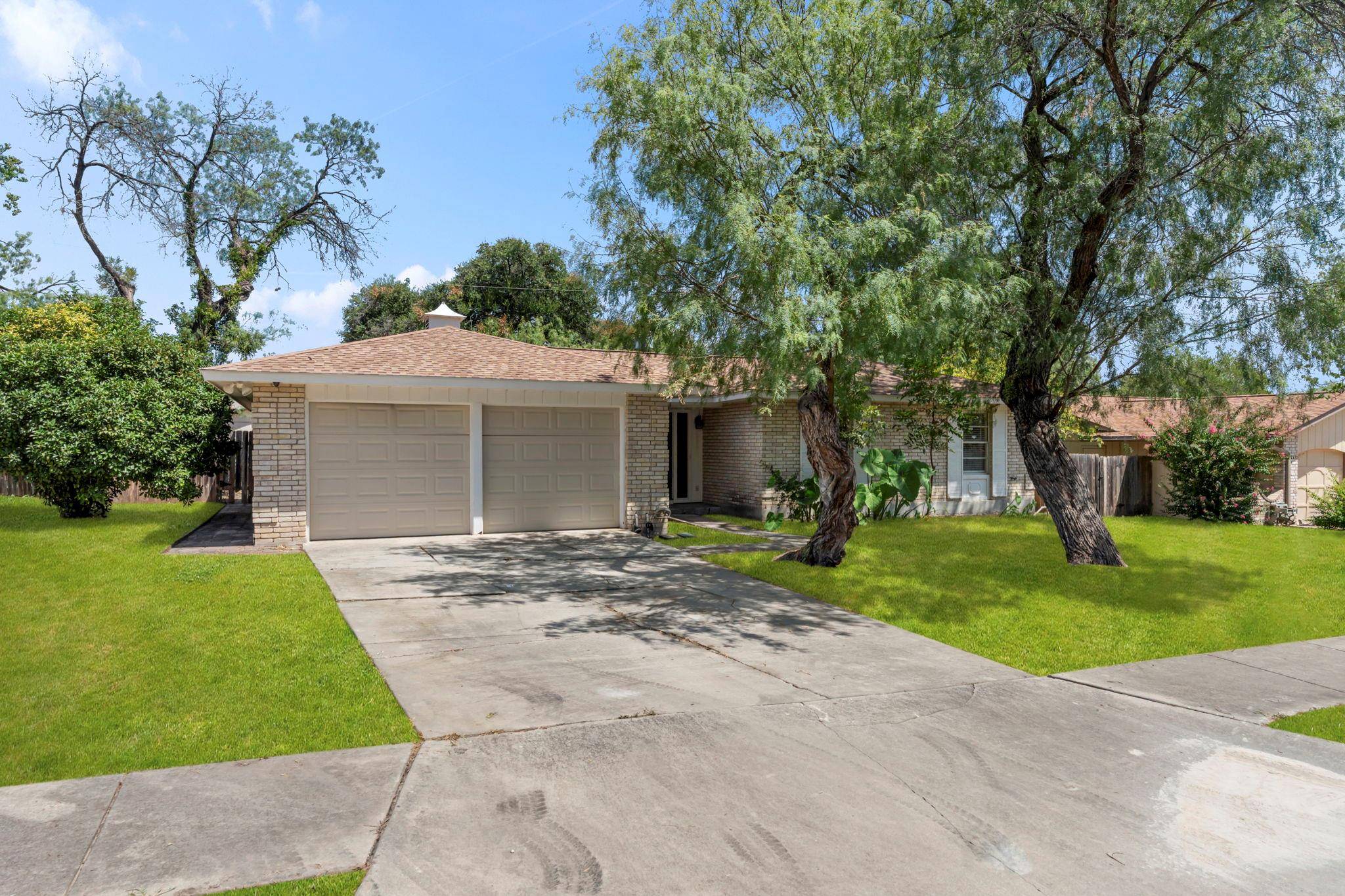 6707 Cherryleaf ST, Leon Valley, TX 78238