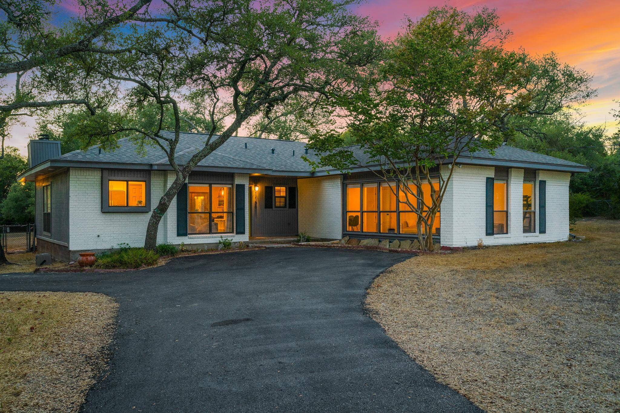 11306 Zyle LN, Austin, TX 78737