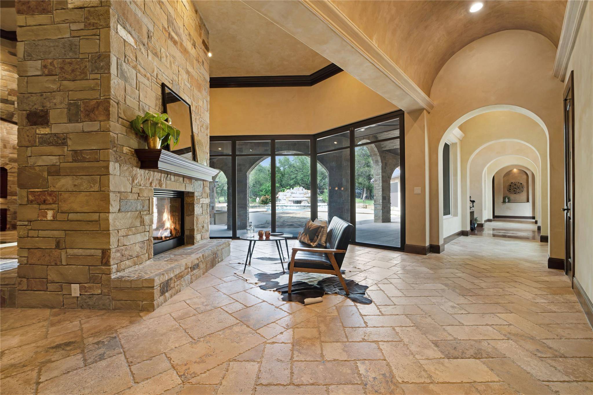 1024 spanish TRL, New Braunfels, TX 78132