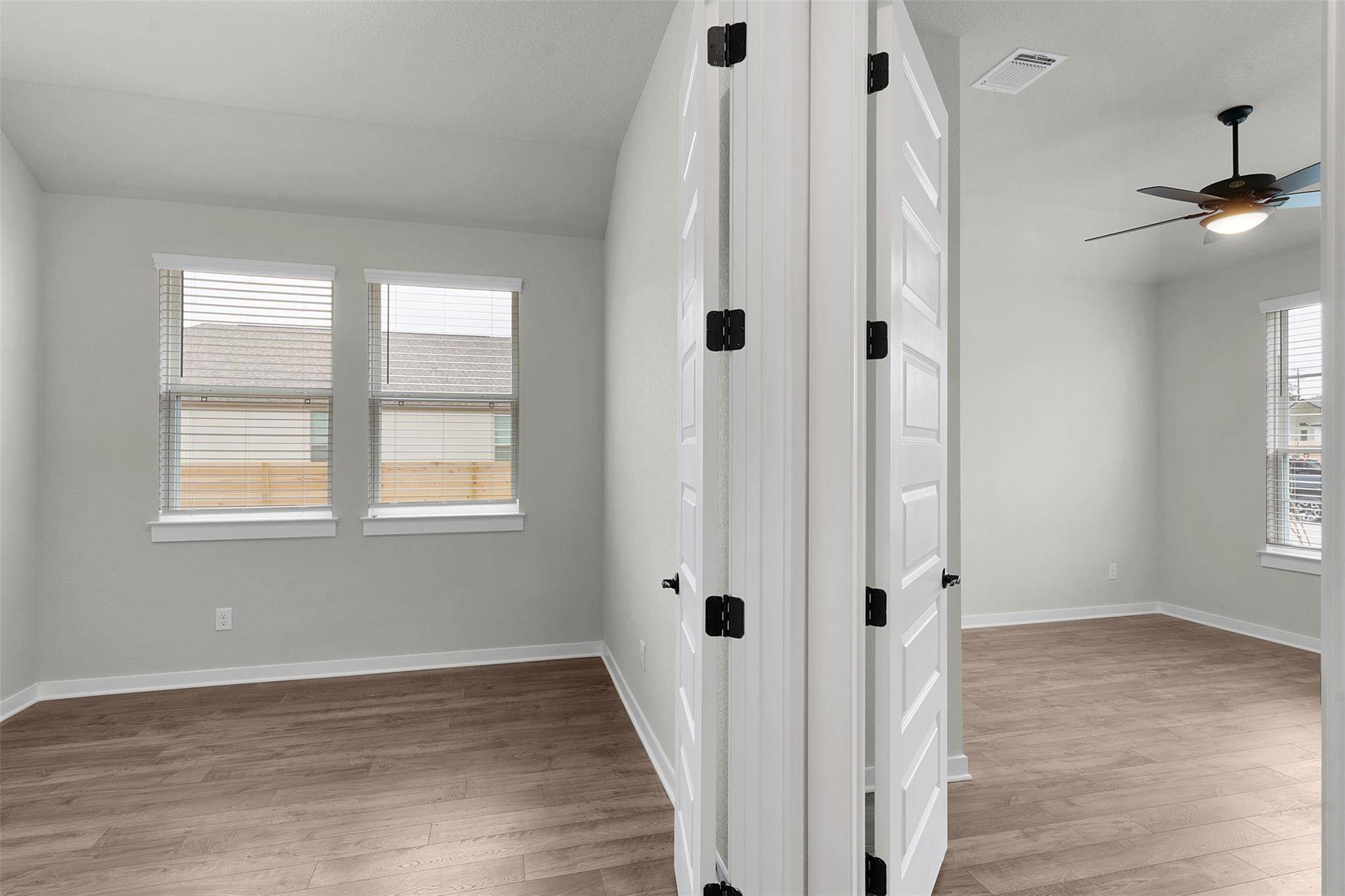 321 Ridgewell LOOP, Georgetown, TX 78633