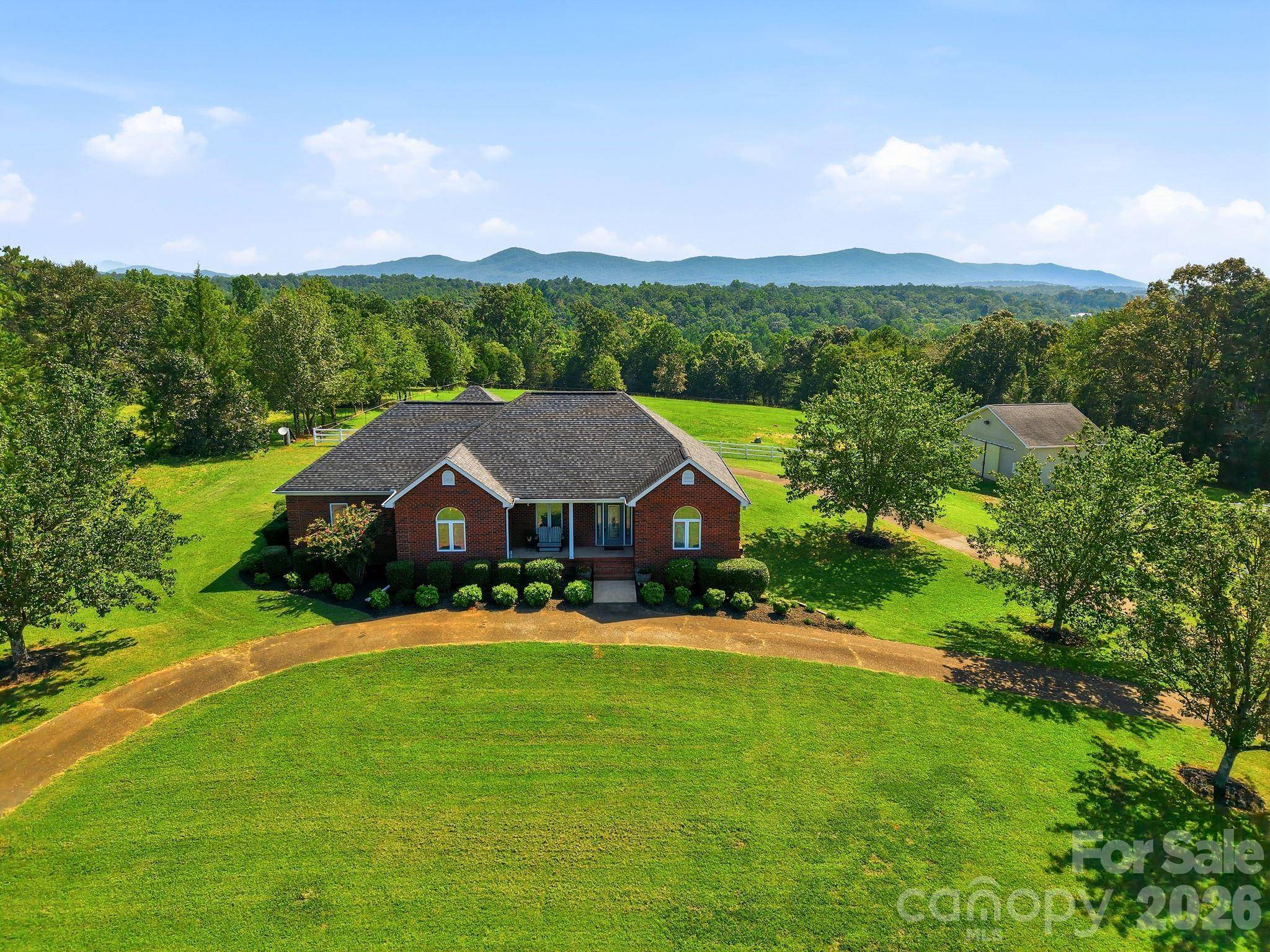 2950 Pearidge RD, Bostic, NC 28018