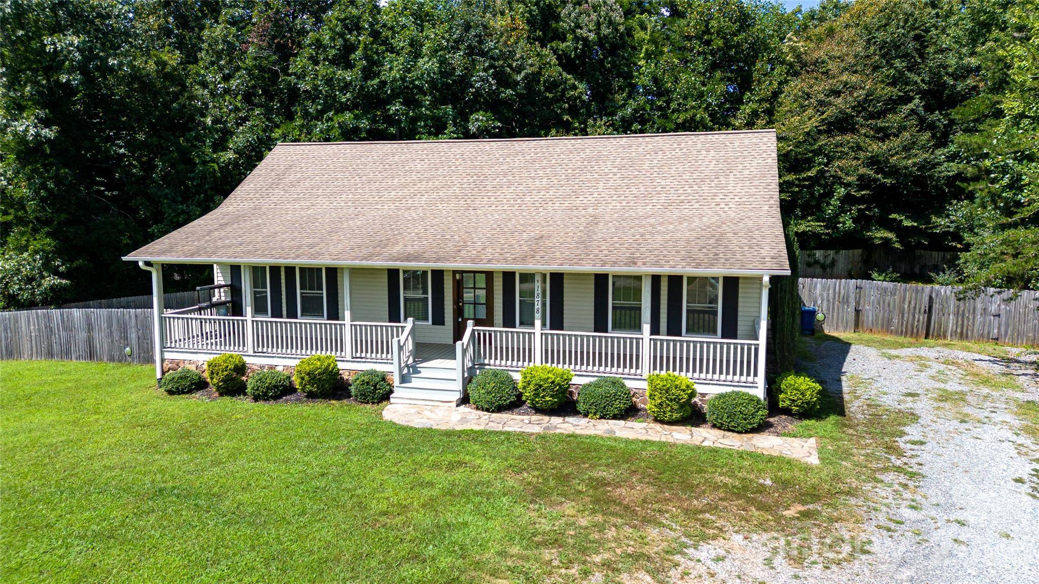 1878 W US 70 HWY, Morganton, NC 28655