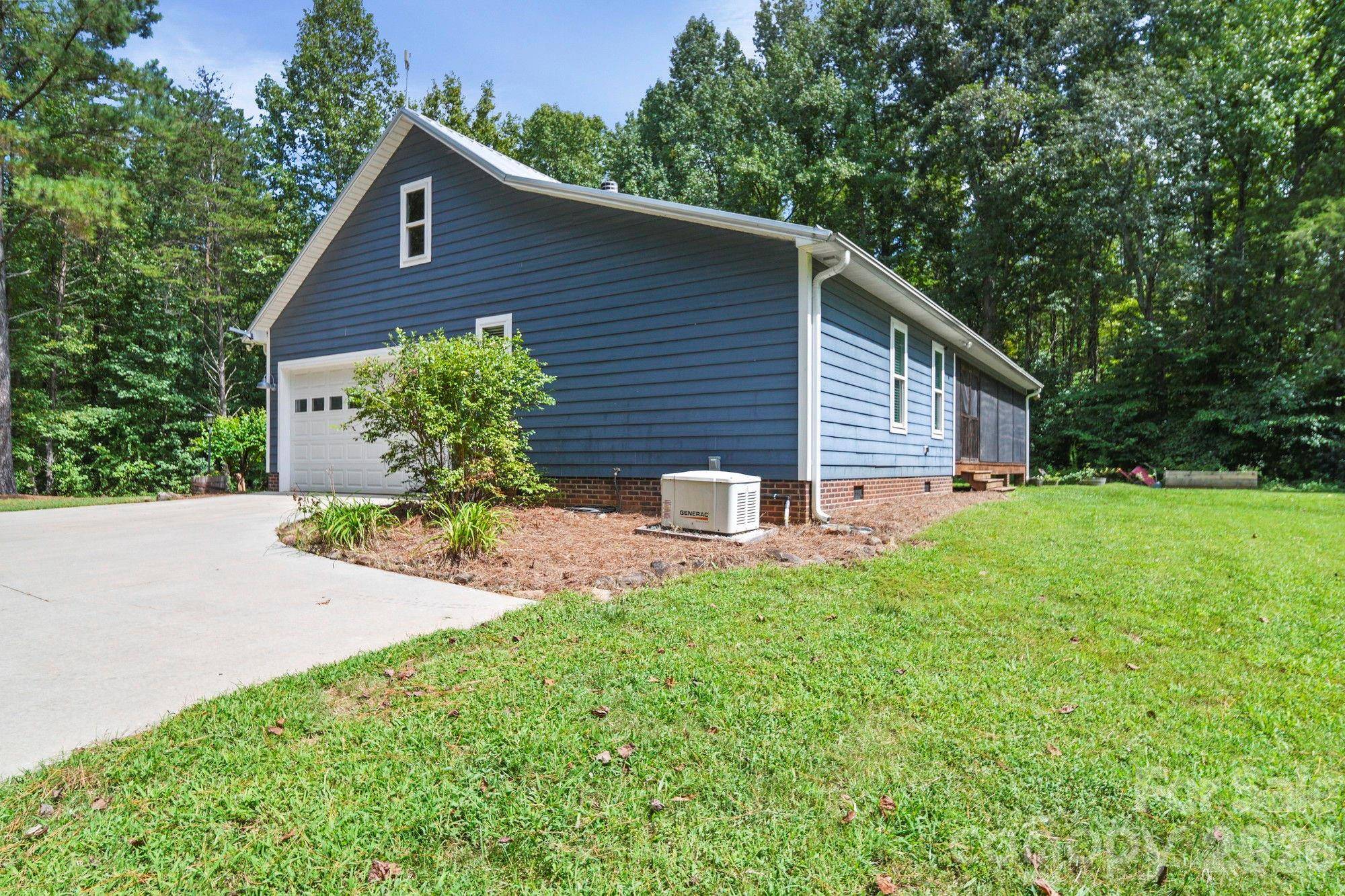 635 Rhododendron DR, Salisbury, NC 28146