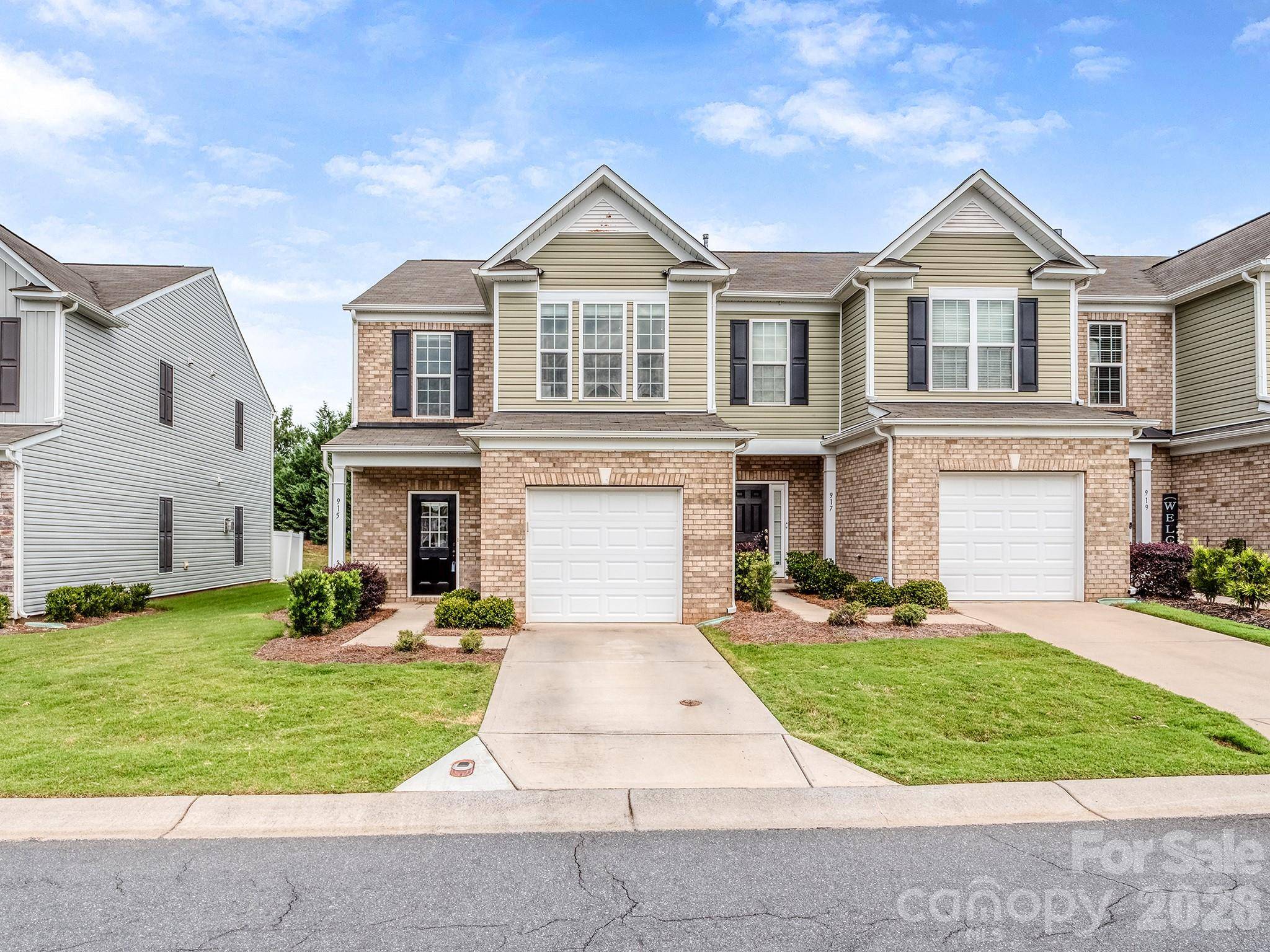 915 Wicawa RD, Fort Mill, SC 29708
