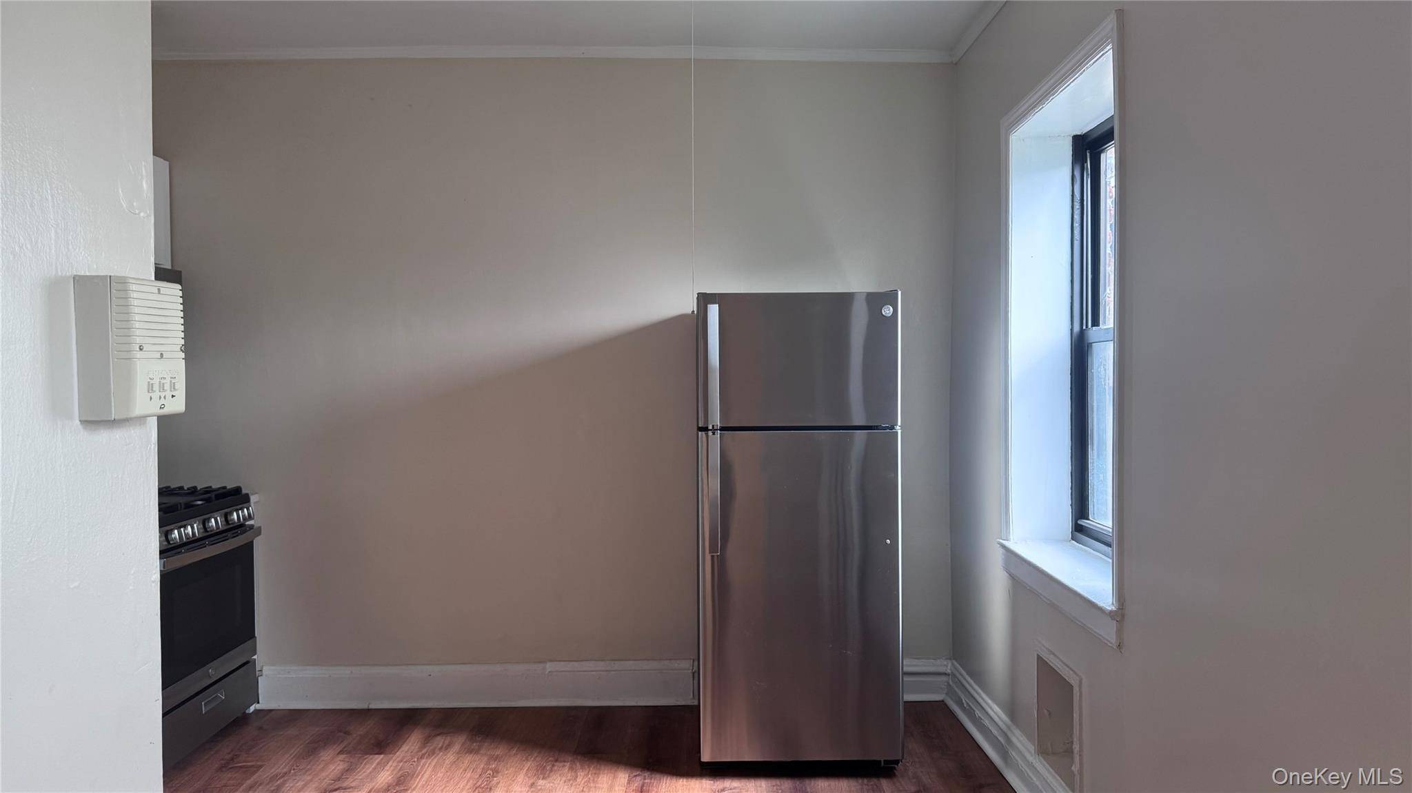 120 Stonelea Place #4G, New Rochelle, NY 10801