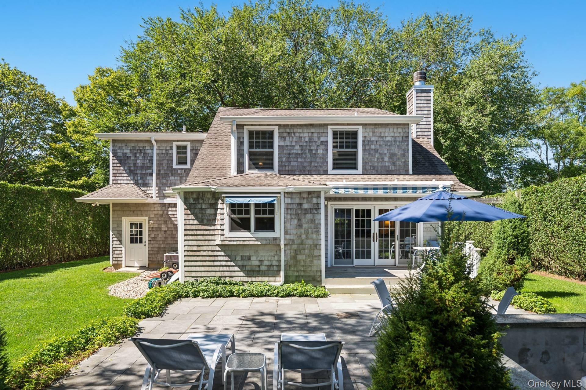 200 Little Plains RD, Southampton, NY 11968