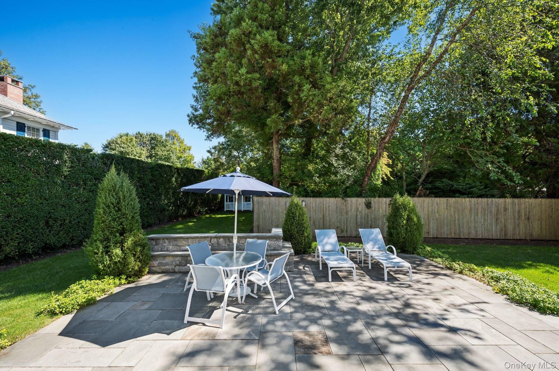 200 Little Plains RD, Southampton, NY 11968
