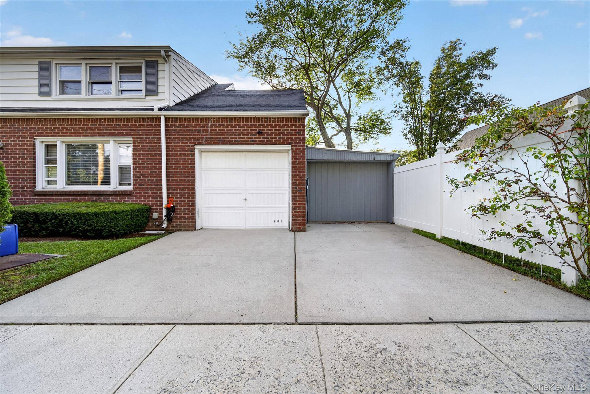 69 Stewart AVE, Garden City, NY 11530