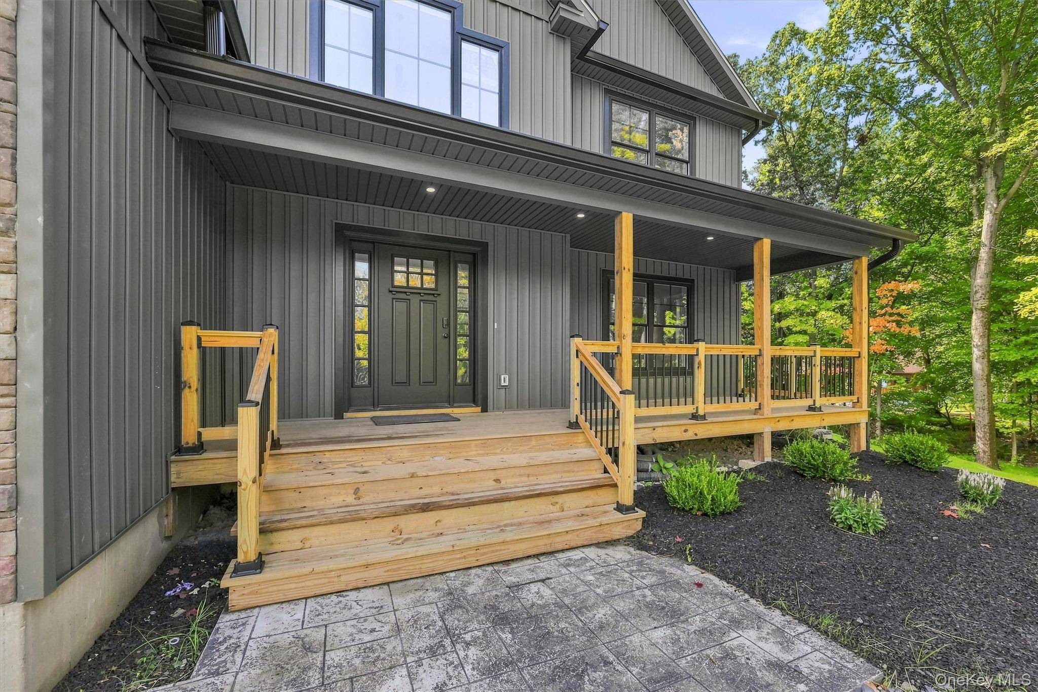4 Cherry Hill RD, Cornwall, NY 12518