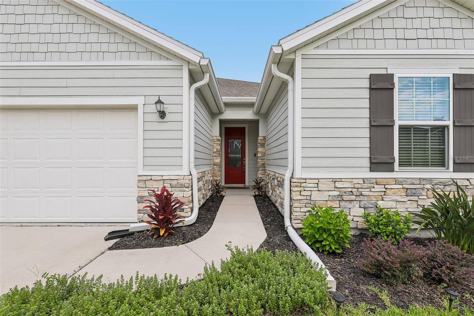 3077 HAWKS HILL LN, Jacksonville, FL 32216