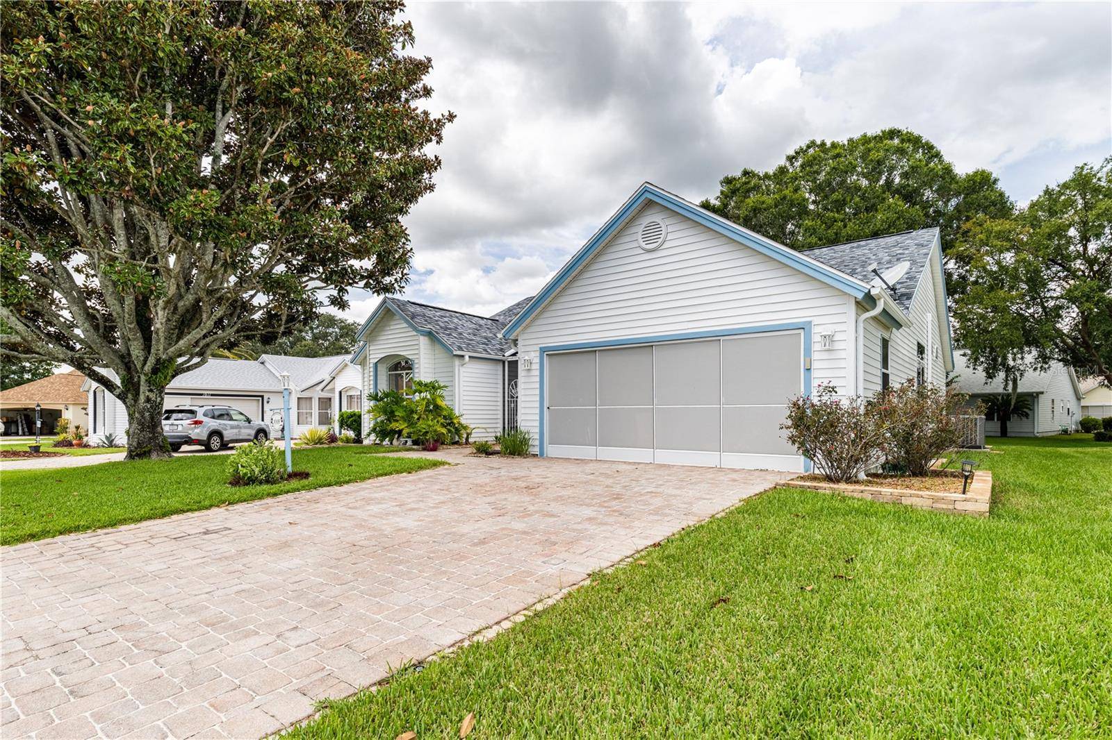 1009 LA MESA LN, Lady Lake, FL 32159