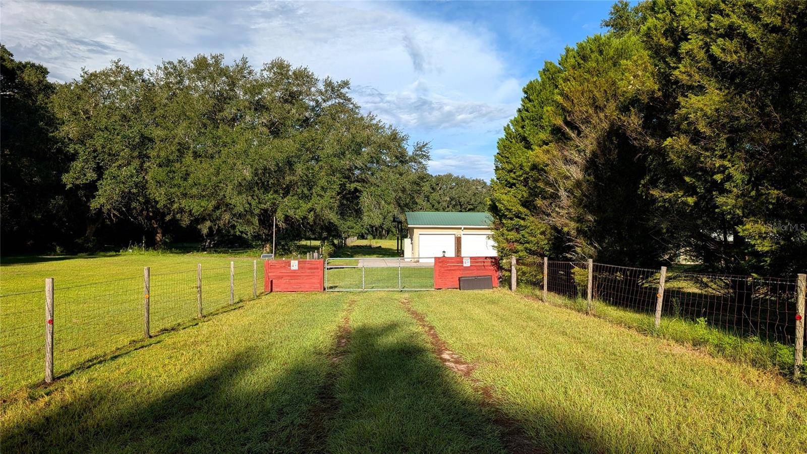 13550 NE 7TH CT, Trenton, FL 32693