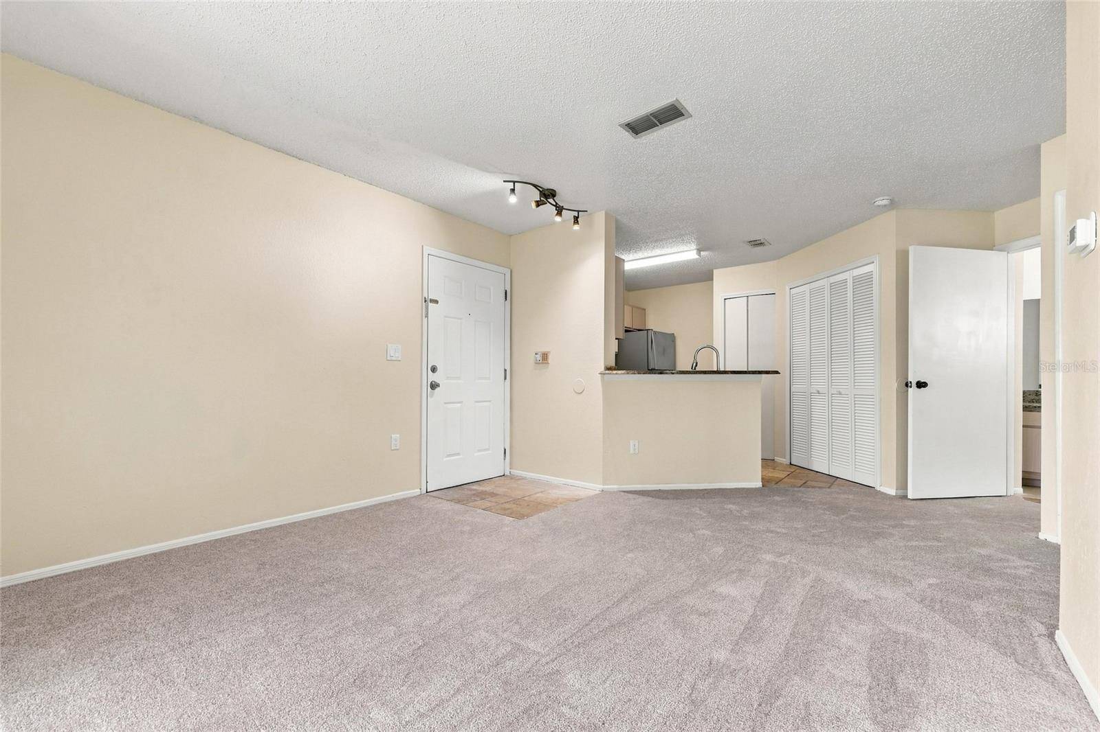 3705 SW 27TH ST #1012, Gainesville, FL 32608