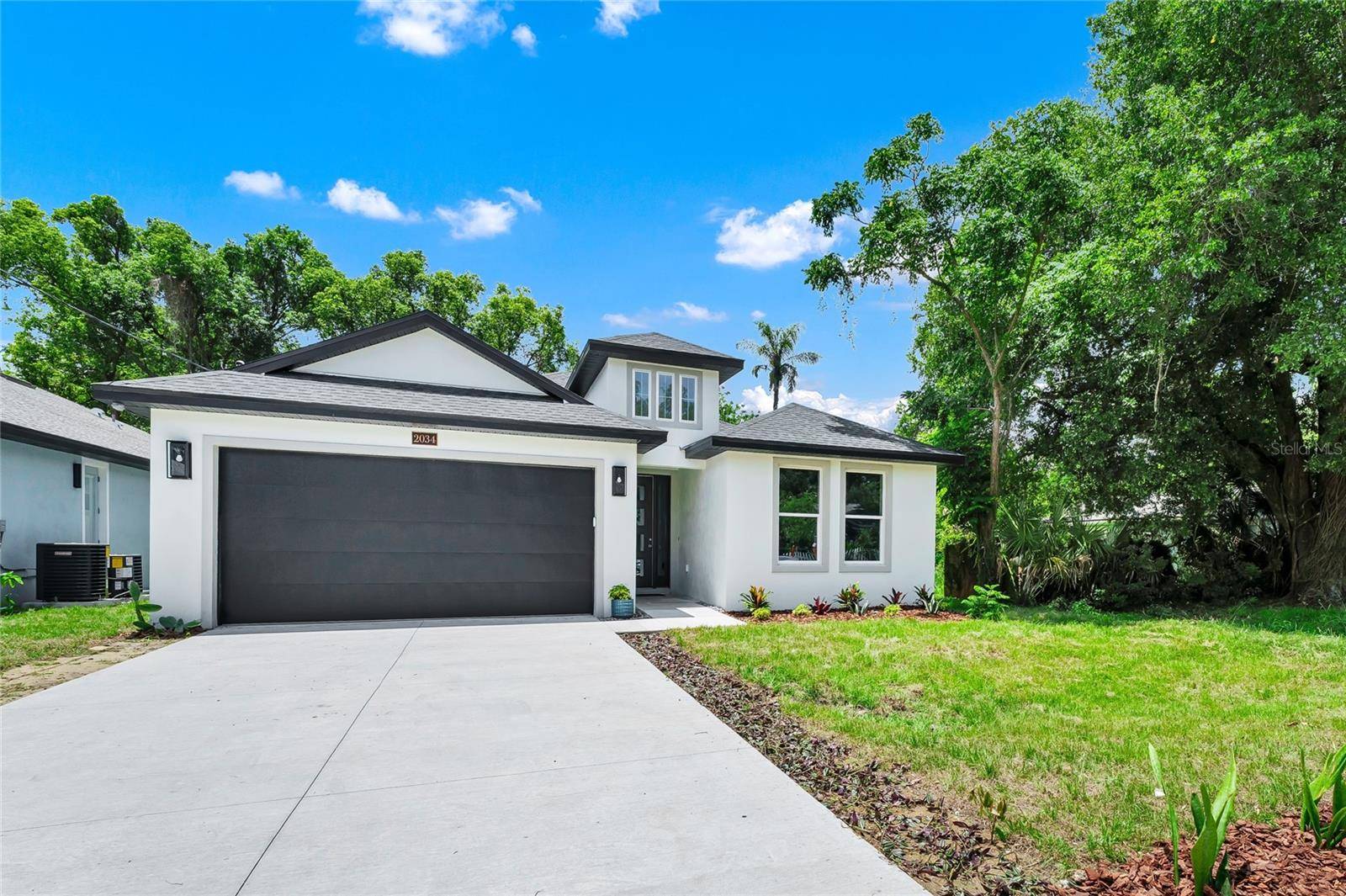 2034 E GRANT AVE, Orlando, FL 32806