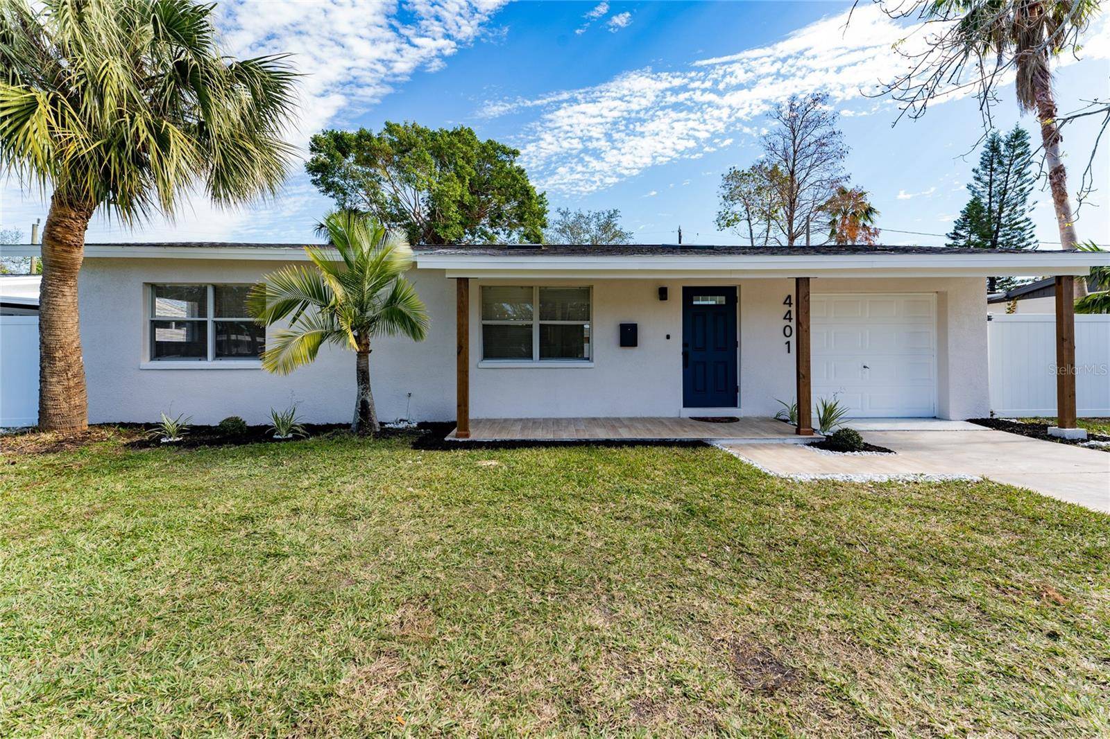 4401 SHORE ACRES BLVD NE, St Petersburg, FL 33703