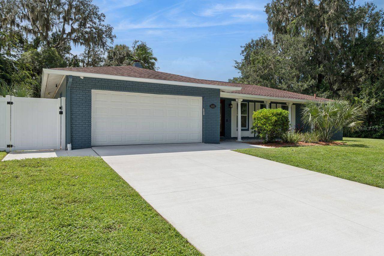 402 VALENCIA CIR, Oviedo, FL 32765