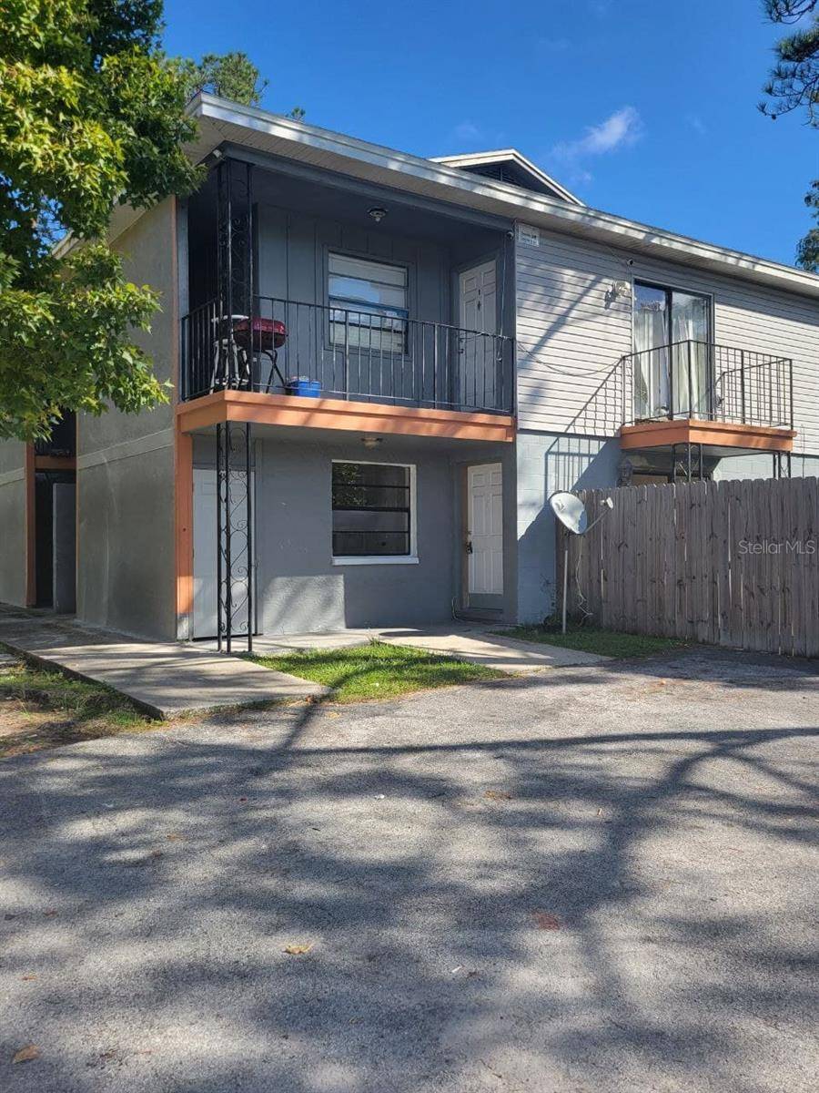 8429 CAMDEN ST #B, Tampa, FL 33614