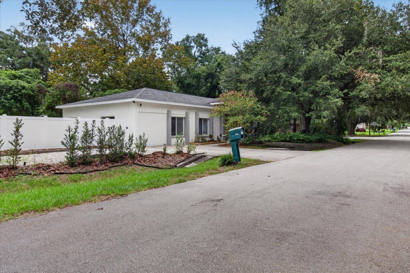 5114 CHILKOOT ST, Tampa, FL 33617