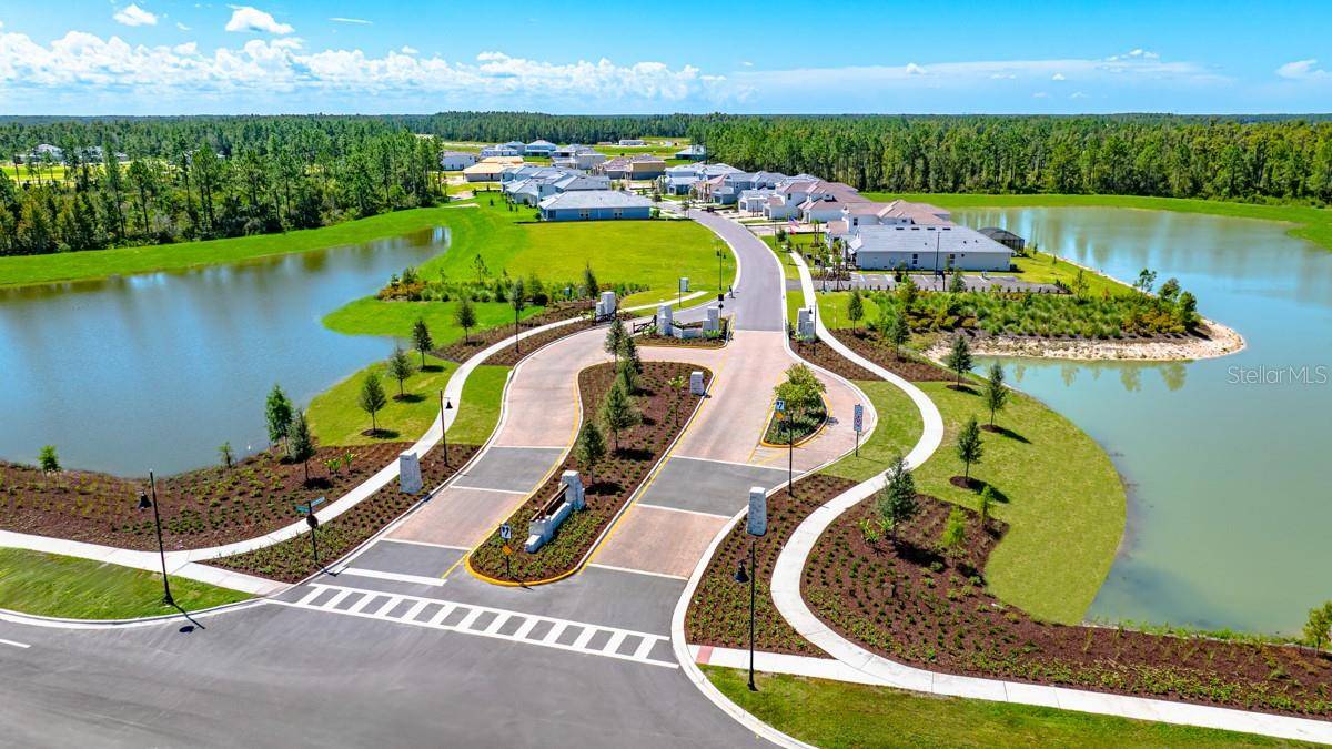 1571 TRAILHEAD LN, Zephyrhills, FL 33541