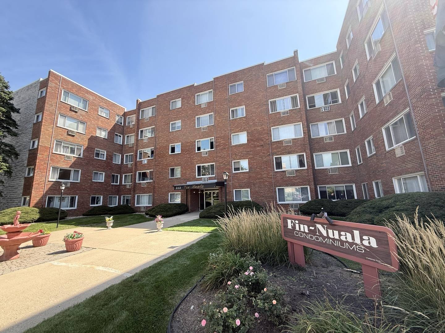222 Madison ST #213, Joliet, IL 60435