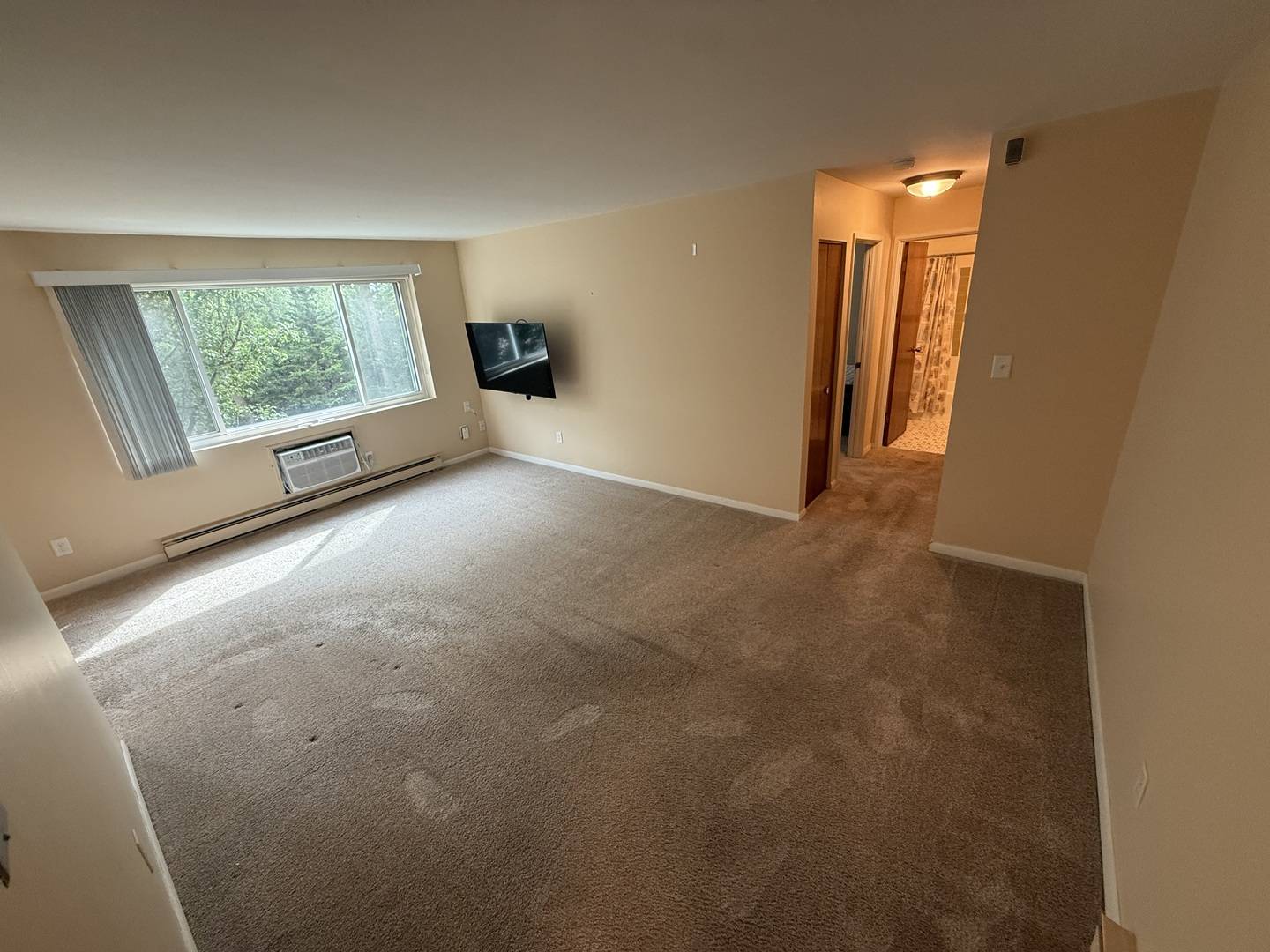 222 Madison ST #213, Joliet, IL 60435