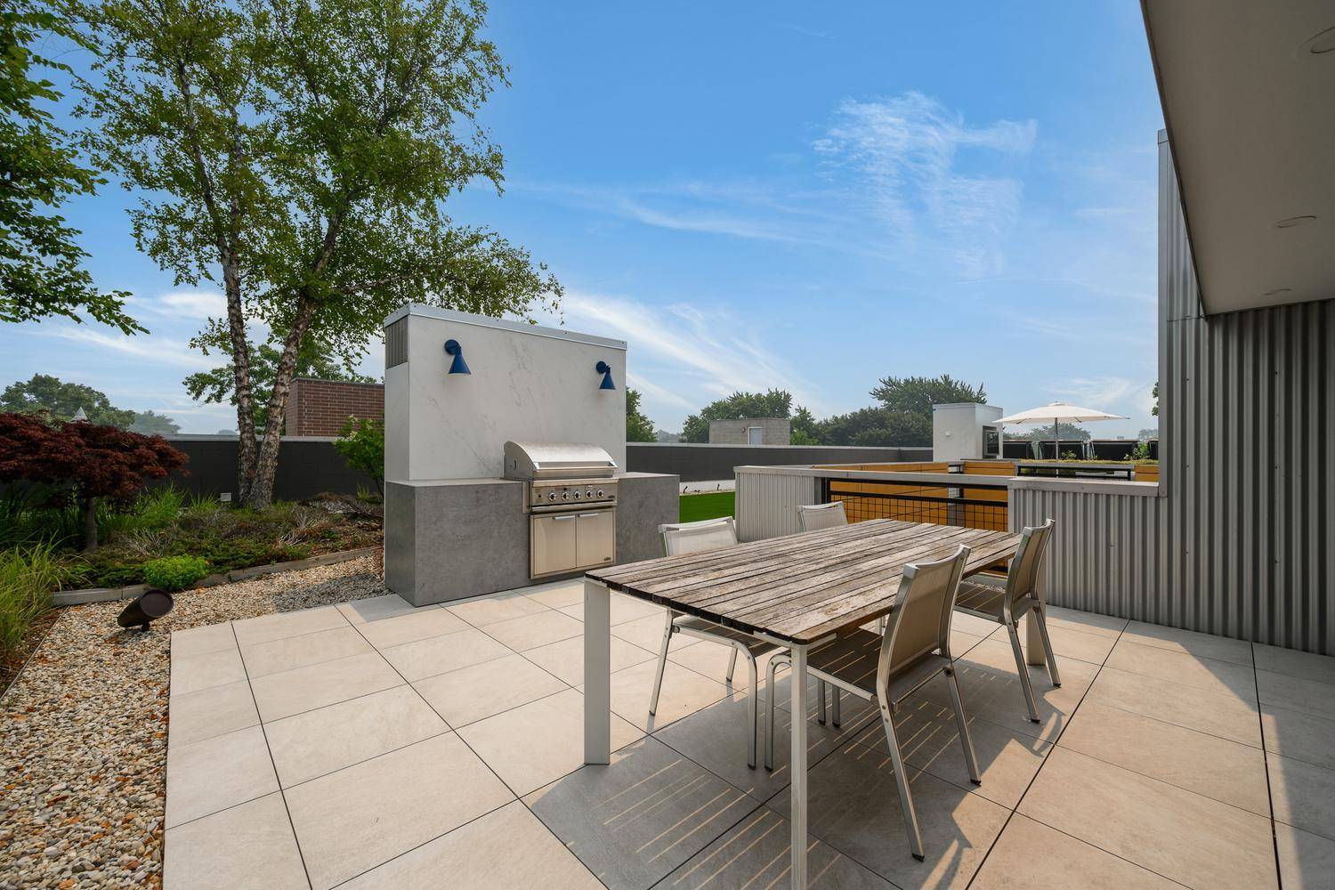 2041 W ROSCOE ST #PH, Chicago, IL 60618