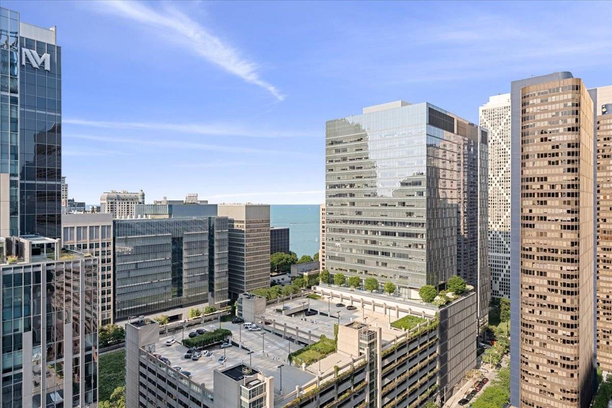 600 N FAIRBANKS CT #2704, Chicago, IL 60611