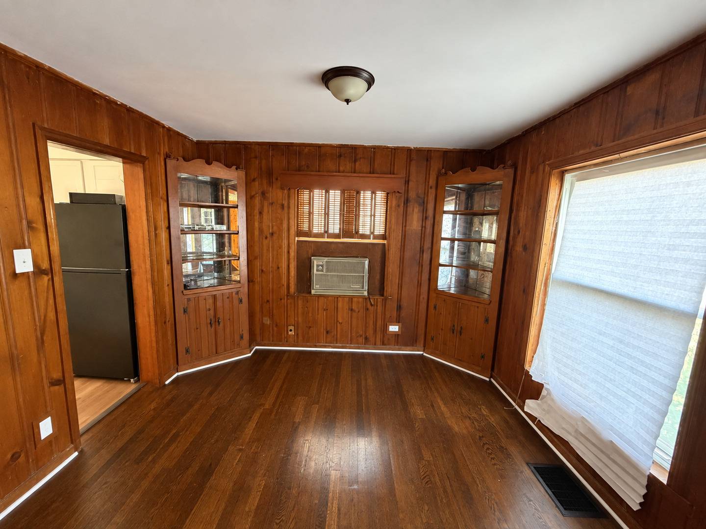 12924 S Wallace ST, Chicago, IL 60628
